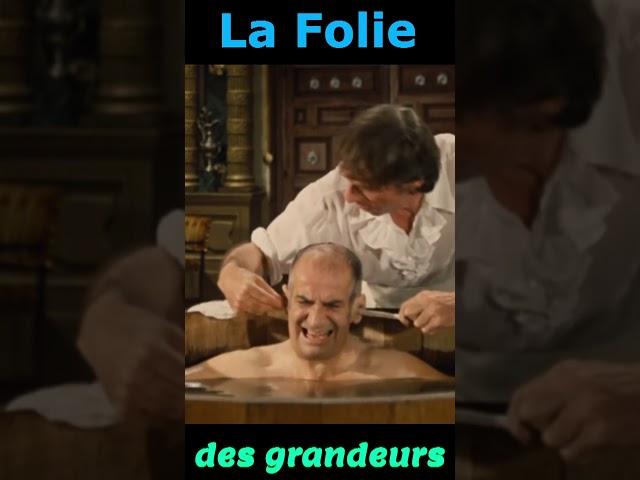 La Folie des grandeurs Le bain Nettoyage des oreilles