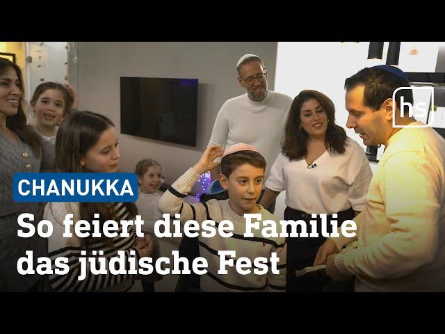 Chanukka: Geschenke, gutes Essen und Liebe zum Lichterfest | hessenschau