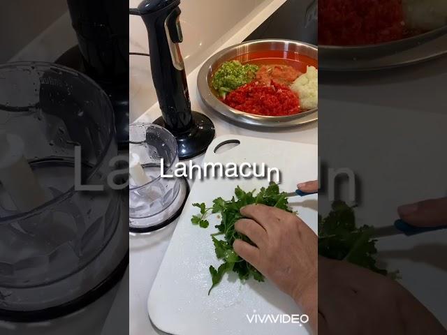 Lahmacun tarifi 
