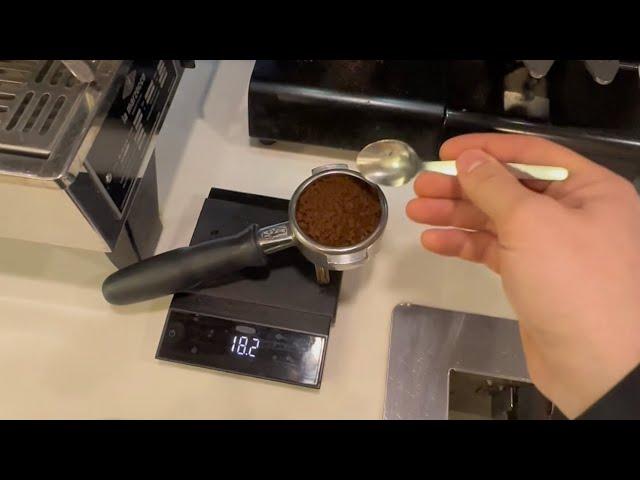 Does 18g matter? Dosing out coffee in a cafe explained 