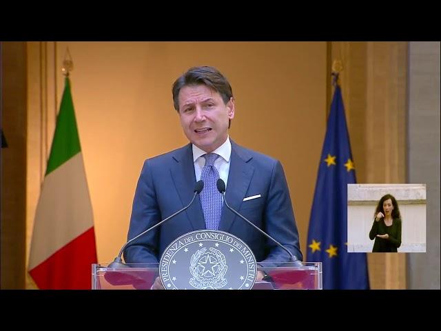 Giuseppe Conte sulla Fase 3  in diretta da Palazzo Chigi