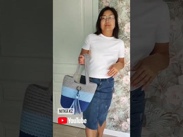 Crocheting shopper bag video tutorial on YouTube channel Nitka kz