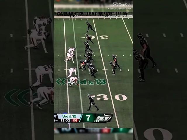 THROWBACK TO THIS  SEQUENCE... 