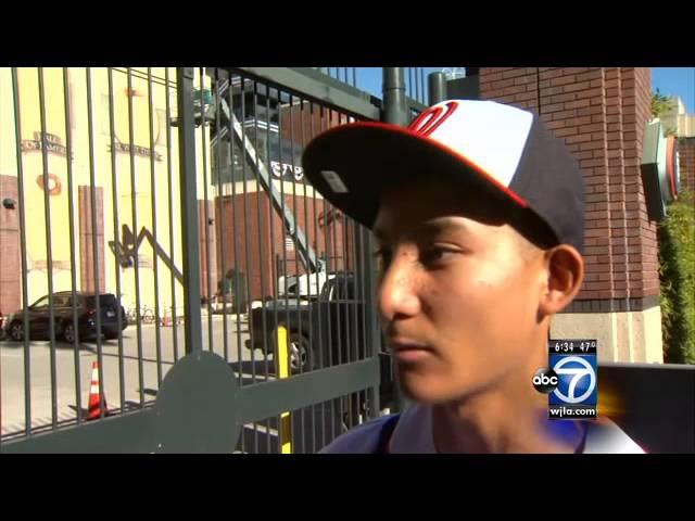 ABC 7's John Gonzalez finds a Nationals fan in San Francisco