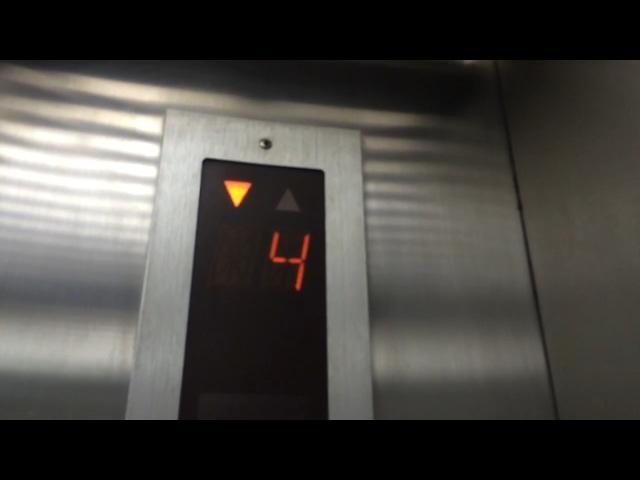 CentralPlaza Bangna Bangkok ** Mitsubishi Traction Elevators [Central Dept. Store]