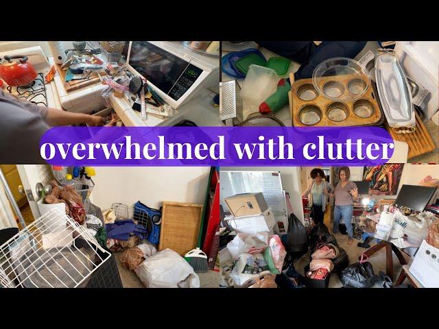 TACKLING A TINY, SUPER CLUTTERED KITCHEN DECLUTTER WITH FRIENDS!