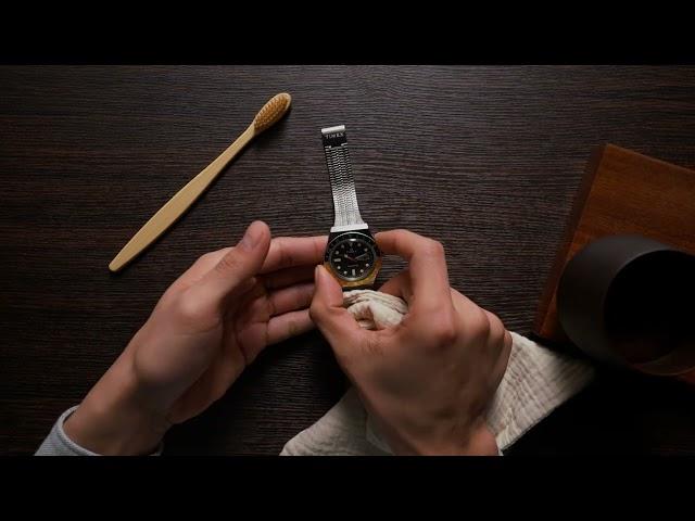 Timex Minute Episode 2: How To Clean Your Watch