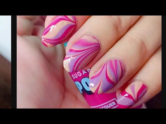 Water marble nail art 