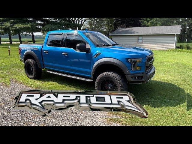 A 2019 Ford Raptor Stopped  in to the Zacpac garage. WALK AROUND!