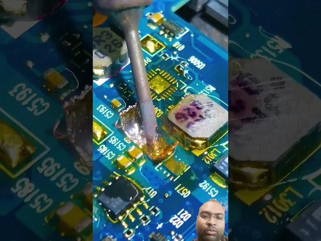 IC chenge #smartphone #repair #electronics #electronic #pcb #satisfying #tech #laptop #hp #soldering