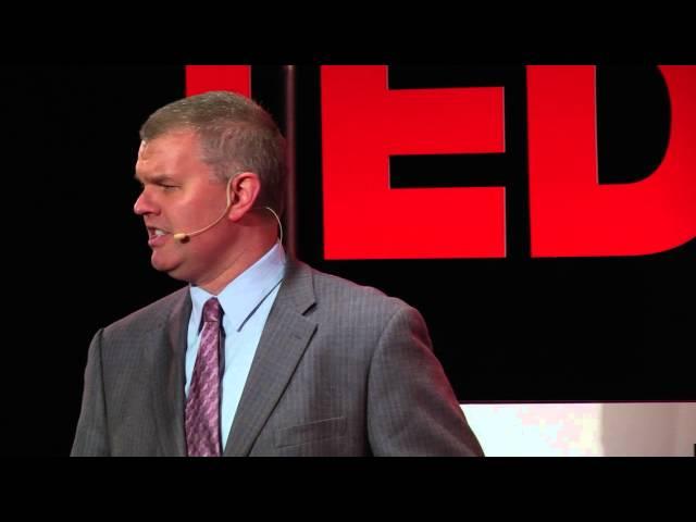 Extracurricular empowerment: Scott McLeod at TEDxDesMoines