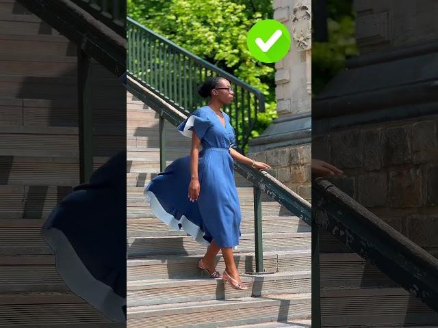 Good manners/elegance: going down the stairs #goodmanners #elegance #savoirvivre #elegance