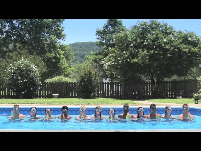 Kids Create Bellagio-style Water Show in Pool