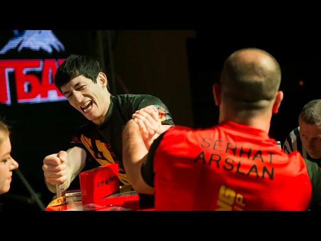 Oleg Cherkasov-Serhat Arslan (left hand)