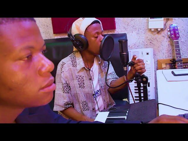 TGUN  TOZZY - STUDIO SESSION UNAJIROGA MWENYEWE PART 2