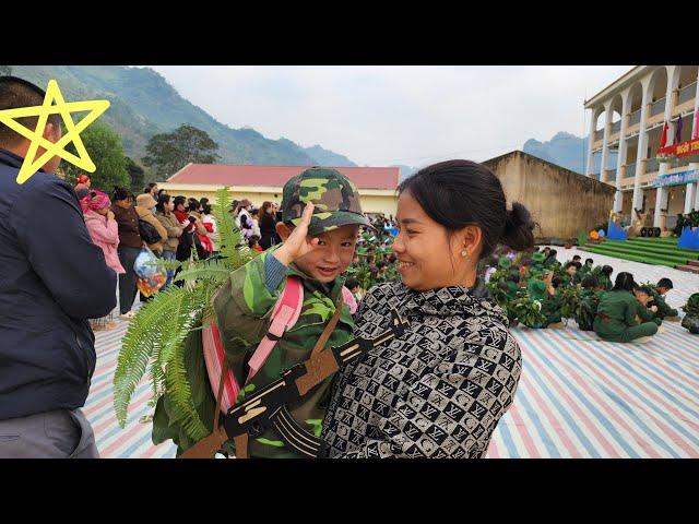 Mia takes Tieu Quy to school to participate in the Little Soldier experience activity. Ly Tieu Quy