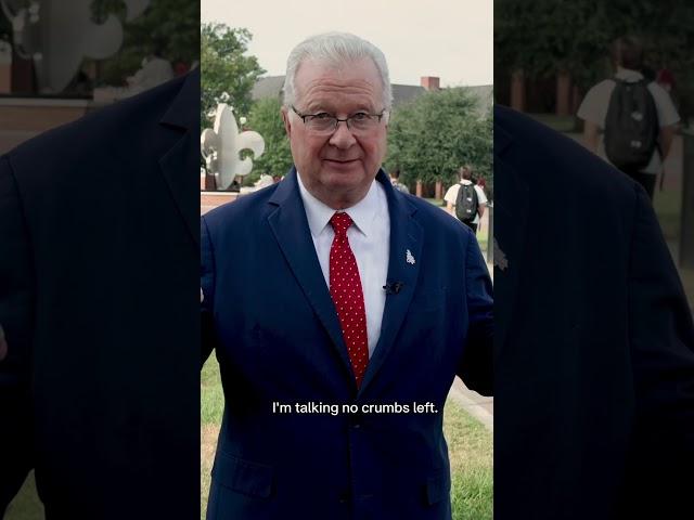 Take it from the GOAT—Homecoming is a vibe that you do not want to miss  #GeauxCajuns