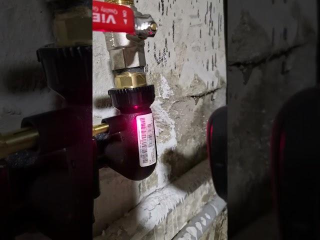 Монтаж водопровода в 21 веке! Пайка ПНД трубы ️