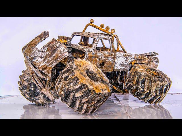 1975 Ford F350 Monster Truck - Restoration Abandoned very Rusty Model Truck