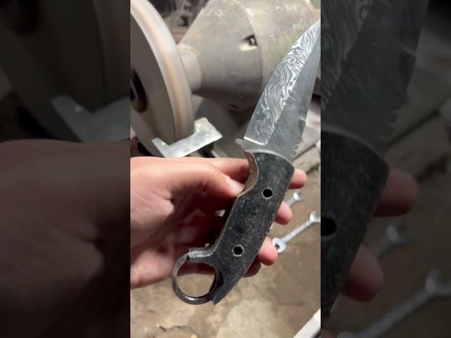 Beautiful work #rajputknives