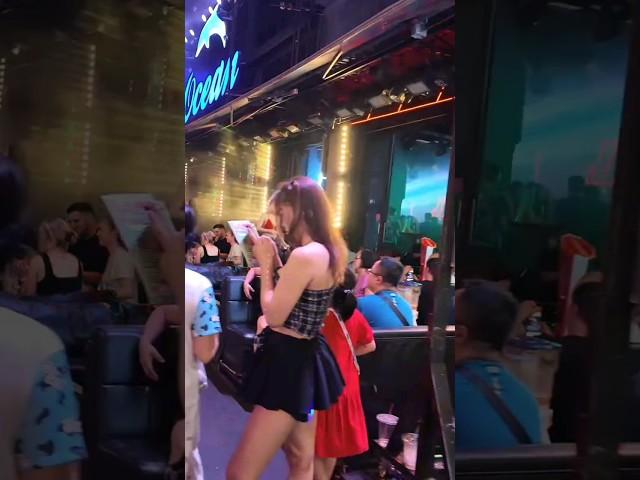 Vietnam nightlife | Bui Vien Street #vietnamnightlife #buivienwalkingstreet