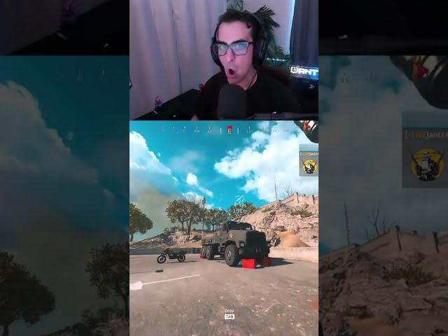WTF YOU CAN CLUSTER LOADOUTS IN THE AIR #shorts