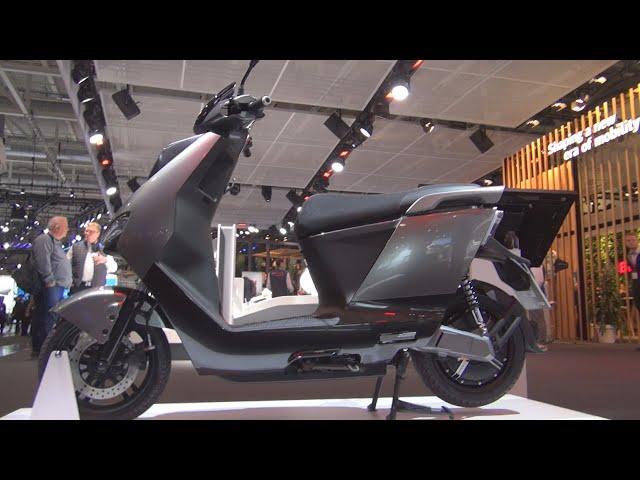 Yadea Scooter (2023) Exterior and Interior