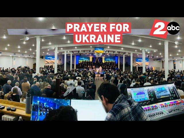 'Prayer For Ukraine' service held at Ukrainian Bible Church