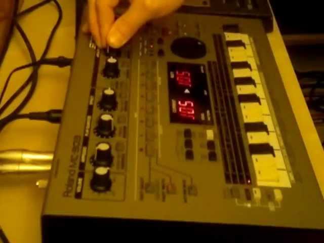 Vacío Aéreo "Electro 808 Track" performed with Roland MC 303