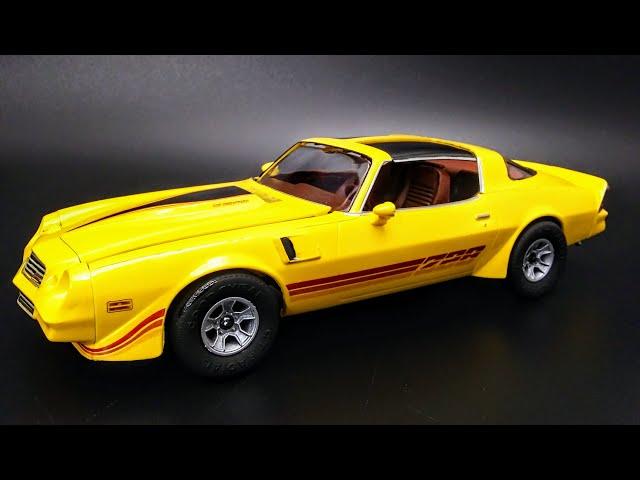 1981 Chevy Camaro Z28 350 V8 1/25 Scale Model Kit Build How To Assemble Paint Decal Dashboard Trim