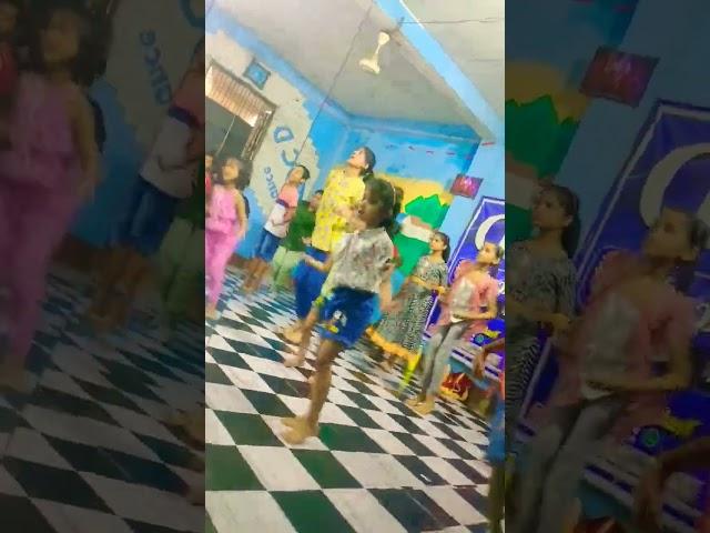 dance warm little kids #danceacademy #bollywood #dance #kidsdance #abcd #tusharsir
