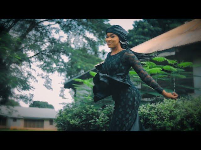 Sabuwar Waka (Rabin So) Official Video Song 2024 Full HD Ft. HALIMA Queeleena