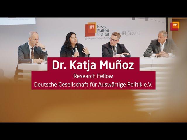 Welche Rolle spielen Influencer:innen im Superwahljahr 2024? Interview mit Dr. Katja Muñoz,  DGAP