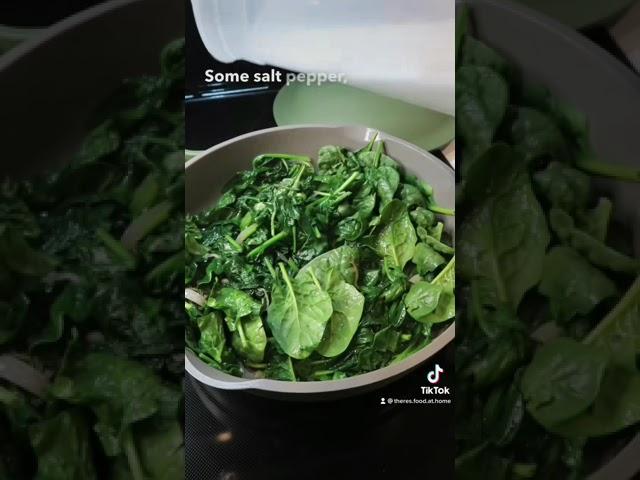 Steakhouse Creamed Spinach Recipe!