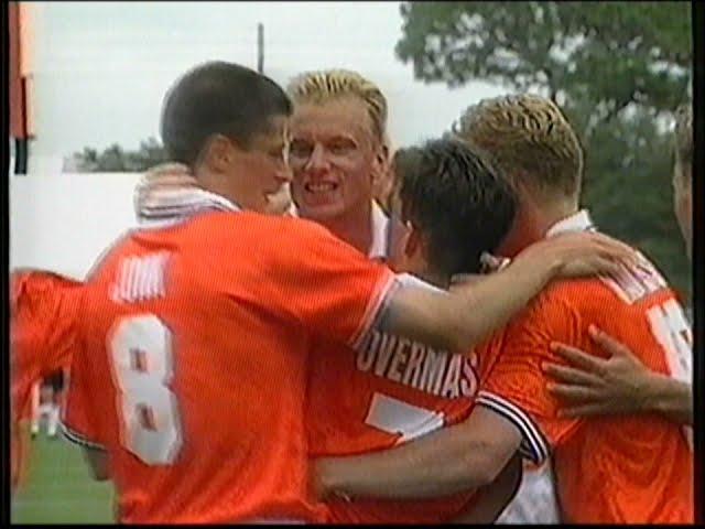 Hollanti - Irlanti 2-0, neljännesvälierä (USA 1994)