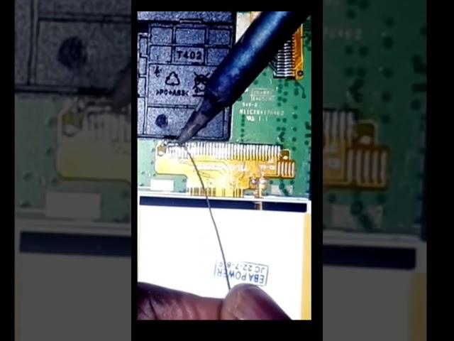 comment remplacer écran d'un petit téléphone en touche