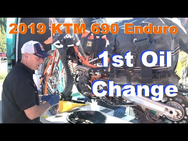 2019 KTM 690 Enduro R - First Oil Change at KTM Adventure Rally