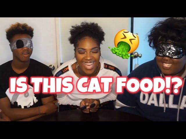 WHAT’S IN MY MOUTH CHALLENGE W/ MY BROTHER & SISTER | SAMALEXANDRIA