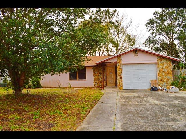 8927 Roble Way, Port Richey, FL Home Video tour by best Port Richey Realtors Duncan Duo REMAX