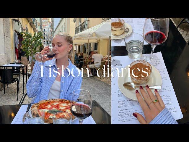 lisbon diaries | flea market, exploring alfama & cozy bar