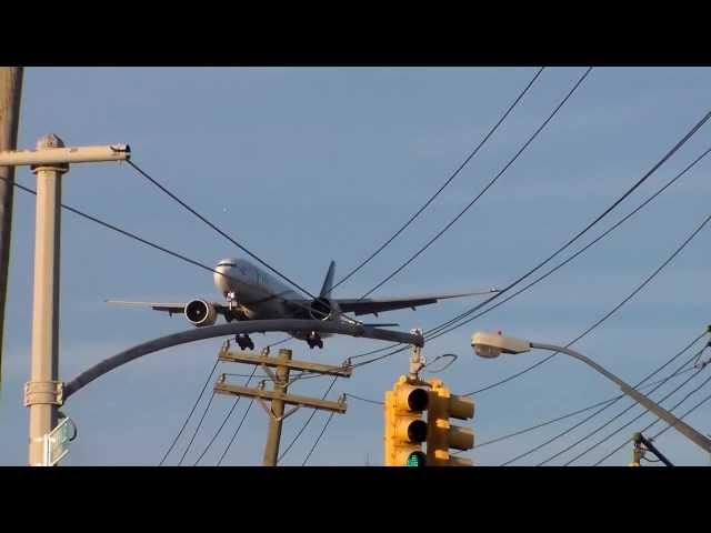 PIA 777-200LR Landing at New York Kennedy Int'l (JFK)