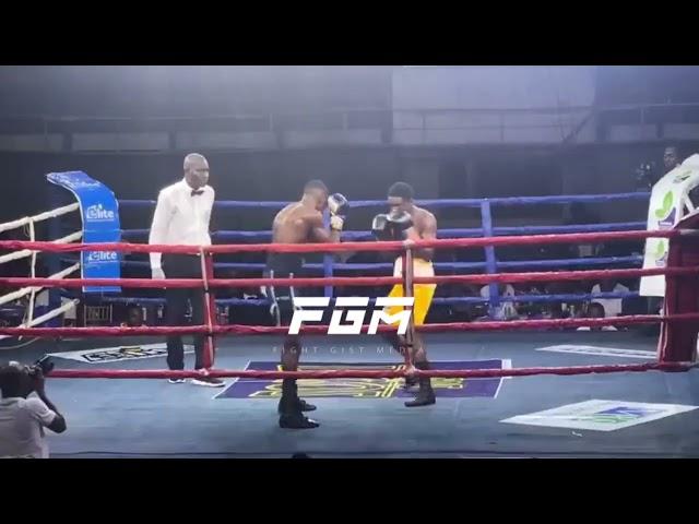 Akintunde Abolade VS Ayanfe Adeoye full fight… #boxing #nigeriaboxing