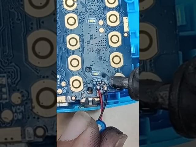 Mic replacement new trick #viral #saadmobileschiniot #trending #youtube