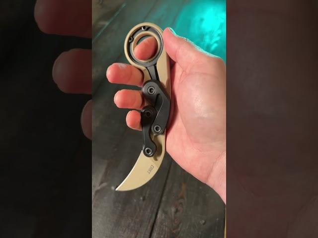 This UNIQUE Karambit should be in your collection