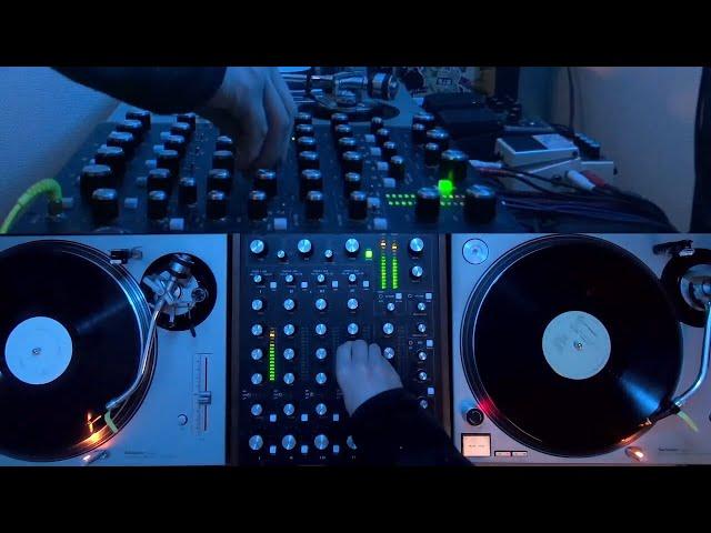 RoMinimal Tech Micro Minimal Deep House Vinyl Mix | Underground Vibez Live 2023.01.29