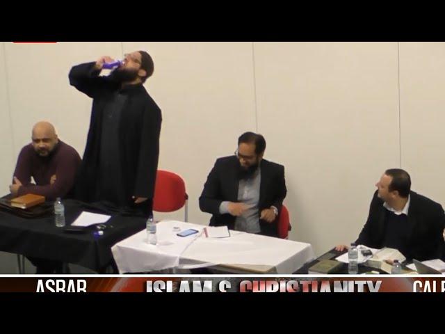 Shaykh Asrar Rashid Accepts christian challenge drinks Poison at Debate in Manchester university.