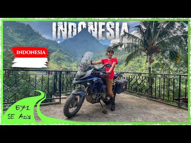 American Girl Cooks Indonesian Soto Ayam in Remote Javanese Village |  [S5 E71]