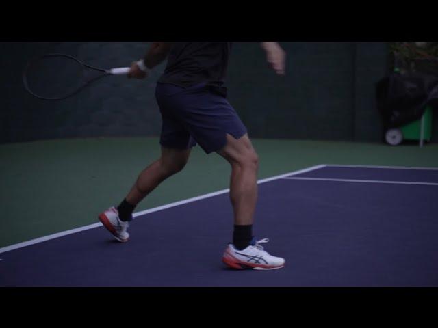 TENNIS FOOTWORK FOREHAND IN SLOW MOTION WITH COACH BRIAN DABUL / Tennis training