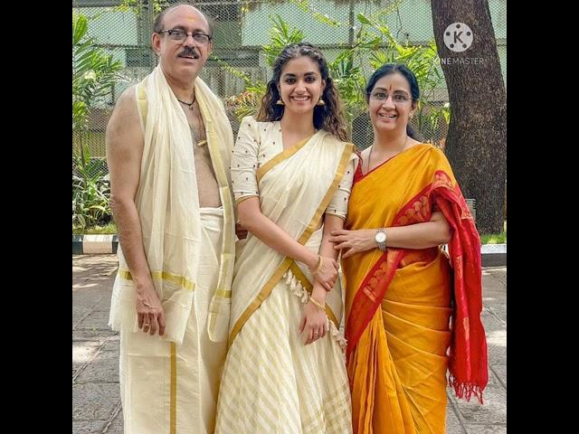 Keerthi Suresh with family