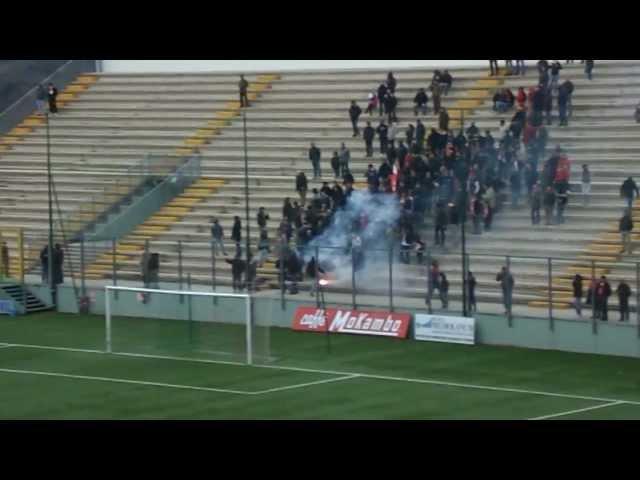 Teramo 1-1 Chieti - Ultras Teramo - 17/03/2013